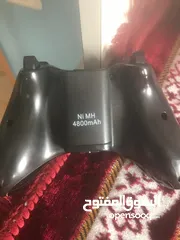  12 شبه جديدX box 360 مع كامل ملحقاته استعمال خفيف مع شاشة 32 بوصة