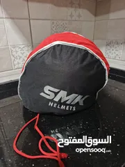  8 خوذة SMK أصلية مصنفة