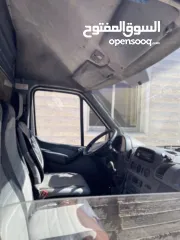  1 باص مرسيدس سبرينتر موديل 2007 الباص بحاله جيده الموتر جديد الجير جديد