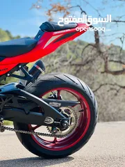  12 GSX,,1000,,R  بحالة الوكاله ومميزه وممشى قليل