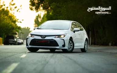  1 Toyota Corolla XLI EXCELLENT CONDITION  2022  ZERO ACCIDENT  WHITE