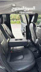  28 جيب رينيجد 2016 ليميتد 4*4 للبيع. Jeep renegade 2016 4*4 for sale.