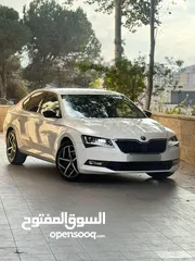  15 سكودا سوبيرب موديل2020 وترخيص 2019 فحص ممتاز ولا غرام بويه  مطور 1500 بنزين