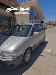  6 هونداي تراجيت
