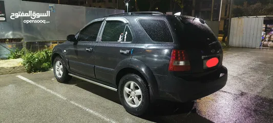  5 كيا سورينتو 2008