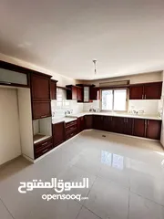  2 شقه للبيع في الطيره بالقرب من مدرسه زياد ابو عين بسعر مغري