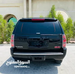  6 GMC Denali 2009  GCC