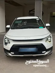 3 كيا نيرو لون ابيض