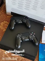  4 بلايستيشن 4 شبه جديد بالكرتون
