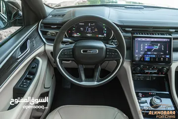  18 Jeep Grand Cherokee 2022 Limited Plug in hybrid 4xe  السيارة بحالة ممتازة جدا و قطعت