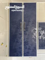  2 مطبخ الموضح بالصورة كامل بأغراضو للبيع