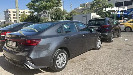  4 كيا سيراتو 2025 للإيجار متوفر جميع أنواع السيارات