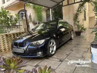  5 BMW 325 Coupe 2007