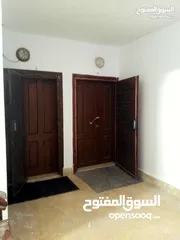  12 شقة في ابن النفيس طريق الشوك امام مستشفي السكر بأثاثها