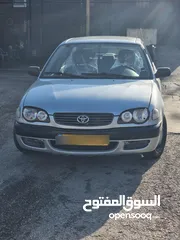  1 تويوتا كورولا 2001