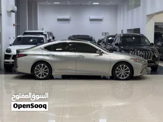  4 Lexus ES-350 / 2020 (Silver)