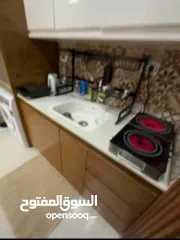  18 استوديو مفروش فرش فخم للبيع