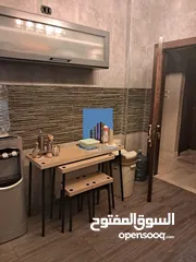  1 شقة فاخرة للبيع في الدوار السابع  - بالقرب من كوزمو 150م مع حديقة وترسات 100م تشطيب سوبر ديلوكس
