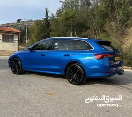  12 Skoda Octavia 2021