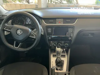  5 سكودا اوكتافيا 2017 للبيع