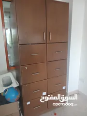 3 اثاث مدرسي مستعمل دروج وكراسي وخزان صف