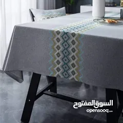  3 شراشف لطاولات السفرة بخامة ونقشات مميزة