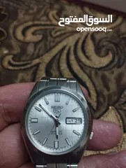  15 ساعات استعمال شخصي بحاله ممتازة للبيع