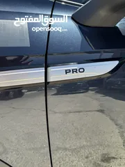  13 VOLKSWAGEN ID4 PRO