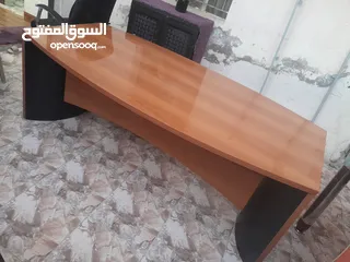  6 اثاث مكاتب بحالة الوكاله للبيع