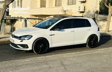  1 فولكسفاغن جولف بسعرررر حرررررق