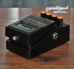  1 BOSS HM-2W Waza Craft Heavy Metal Distortion