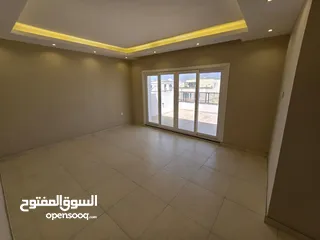  14 4 Bedrooms Villa for Sale in Mawaleh REF:1066AR