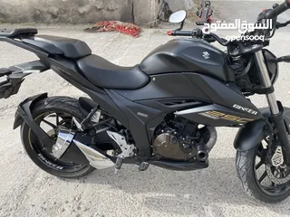  8 دراجة سوزوكي جكسر 250 2021