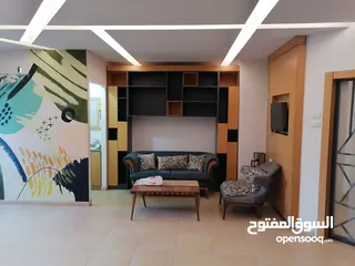  4 مكتب للايجار مساحة 50 متر مربع، مفروش سوبر ديلوكس مناسب جداً للبدء مباشرة بالعمل الخاص بك..