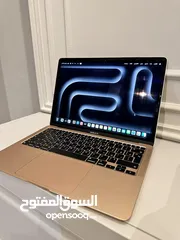  8 ابل ماك بوك Air. M1  نظيف 100‎%‎ اقرأ الوصف.