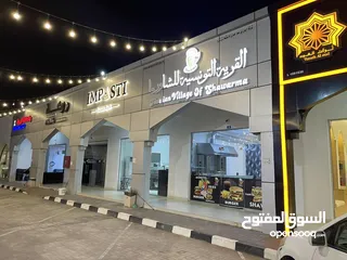  2 مقهى للبيع او الاستثمار بمنطقة صحار شارع الوقيبة