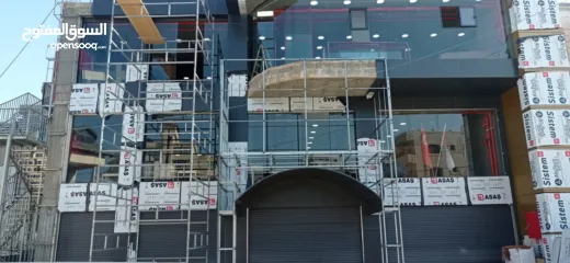  29 زجاج وألمنيوم