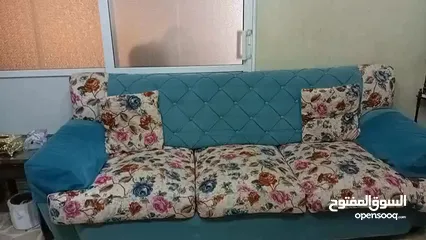  6 كنب بحالة وكالة