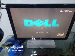  14 كمبيوتر بدون الطاوله