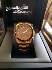  1 Victorinox maverick Gold