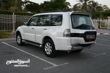  8 0% DP - ORIGNAL PAINT - MITSUBISHI PAJERO GLS 4WD 2016 - FIRST OWNER - FULL OPTION - GCC