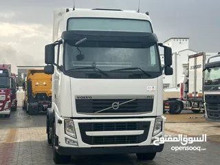  3 Volvo tractor unit automatic gear‎ 2013 راس تريلة فولفو جير اتوماتيك