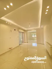  16 شقة ارضية فاخرة 200 متر داخلي و 50 متر خارجي بسعر مميز في شارع السلام مرج الحمام