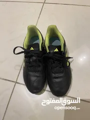  3 حذاء اصابع ولادي بحال الجديد