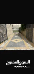  2 محل مع مساحة خارجية مبلطة مشتلفوت