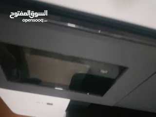  1 طابعة اتش بي A3 , A4 بحالة ممتازة جدا استخدام بسيط جدا بسعر مغري للجادين