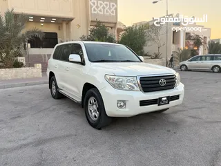  6 Toyota Land Cruiser GX model 2014