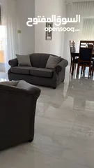  4 شقه مفروشه في السابع ومجدده