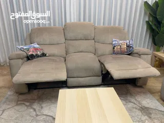 2 طقم كنب 7 مقاعد ركلاينر أمريكي