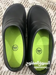  3 حذاء كروكس